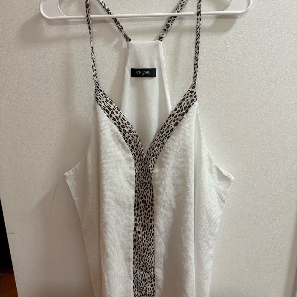 ChicMe Women Cami White W/leoard Trim Size XL